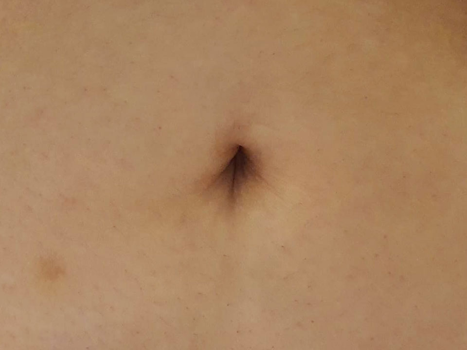 belly button 16